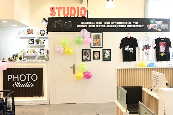 Capture Point Photo Studio - Al Qusais — Art in Dubai