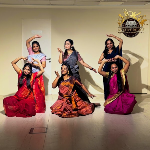 Creative Palace Fine Art Training — Art in Sharjah