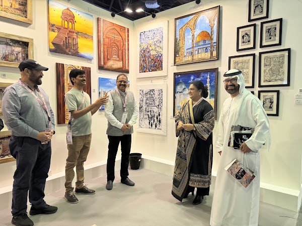 Funun Art Group — Art in Dubai