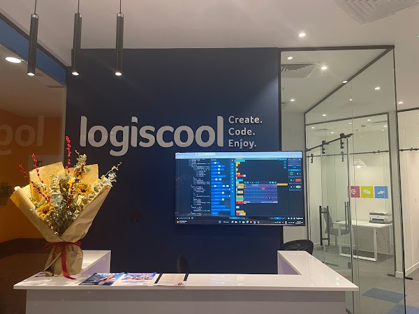 LOGISCOOL OASIS — Coding in Dubai