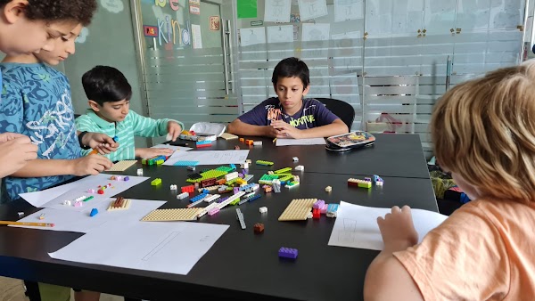The Learning Tree — Languages in Dubai