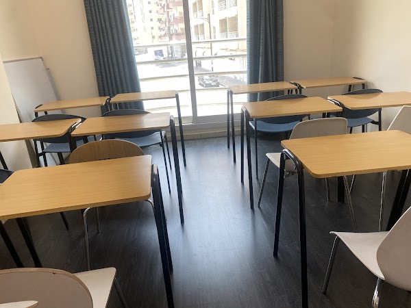 Manarat AlOfoq Language Training LLC - منارة الأفق للغات — Languages in Sharjah