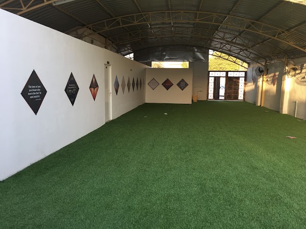 Anas Bin Malik Quran Study Centre — Quran in Sharjah