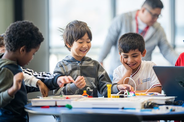 Continuing Education Center Sharjah (CEC) — Coding in Sharjah