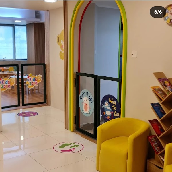Al Noor Al Satee Children's Skills Development  — Robotics in Sharjah